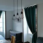 Centre Renoves Apartament