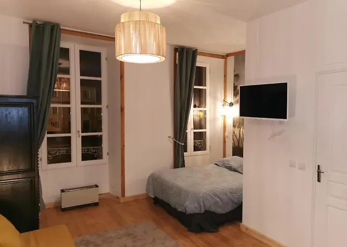 Centre Renoves Apartment Confolens