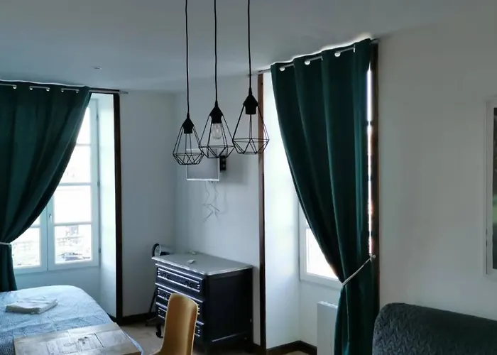 Centre Renoves Apartment